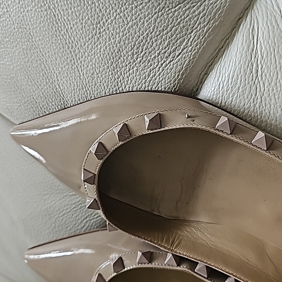 Valentino Rock Stud Flats - Picture 10 of 11